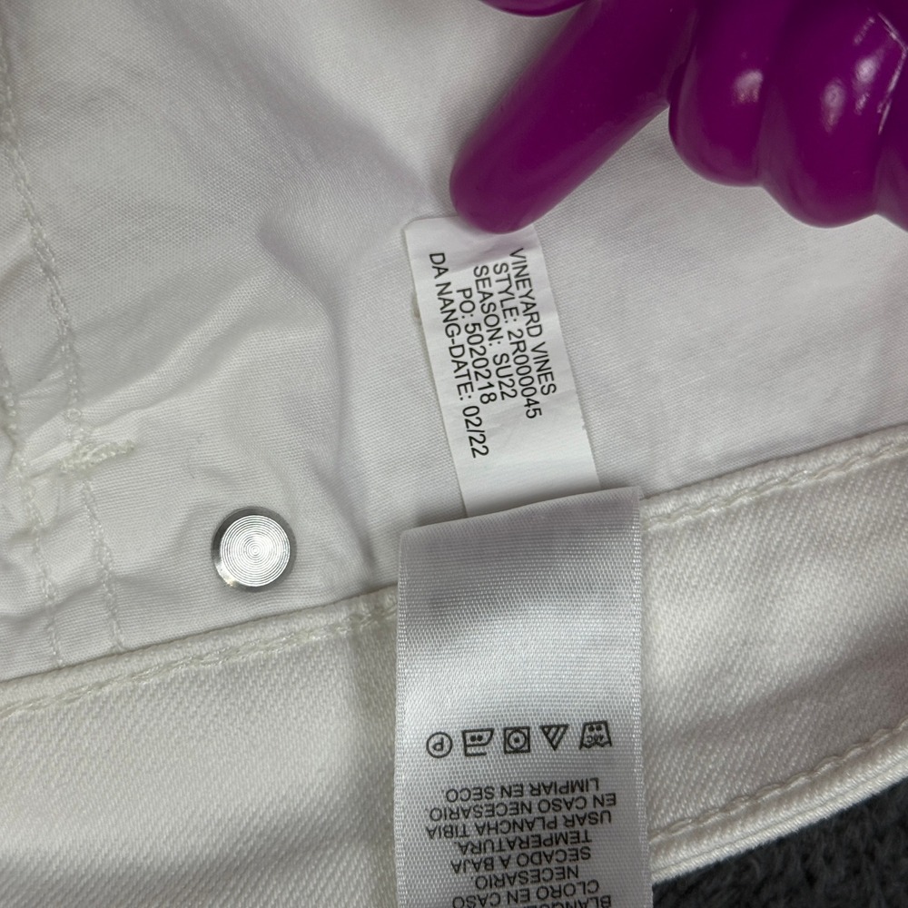 Vineyard Vines White Denim Skirt‎ Women's Size 10 Frayed Hem Casual - Picture 6 of 9